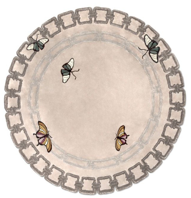 Neutral-toned Rugs For an Elegant Dining Room Decor